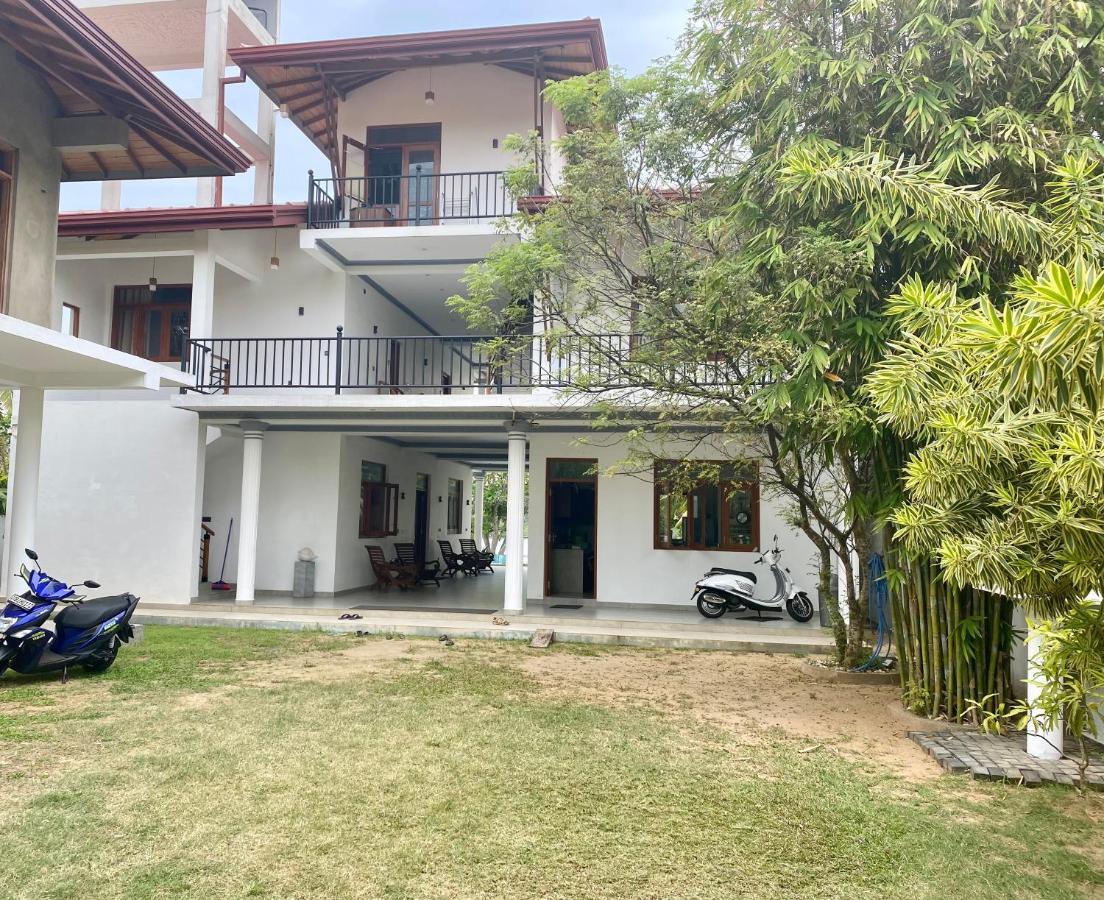 Villa Riverside Aluthgama Kültér fotó