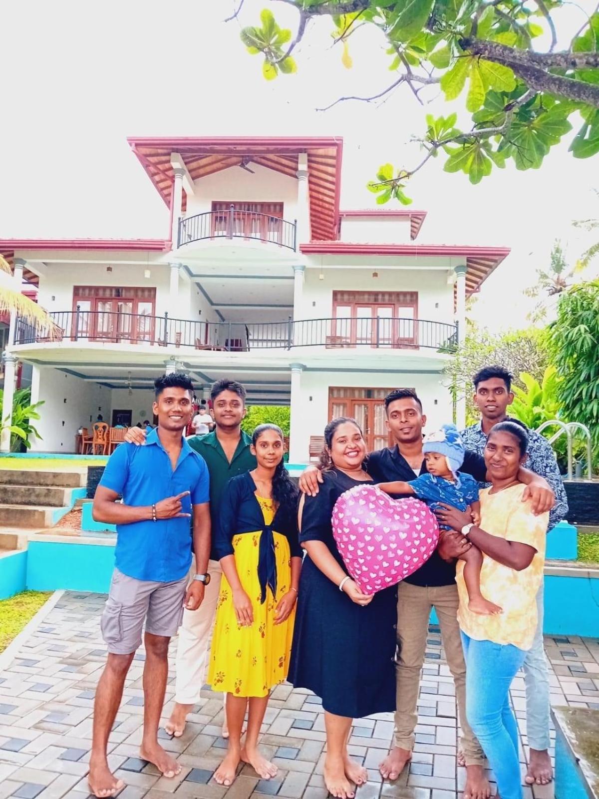 Villa Riverside Aluthgama Kültér fotó